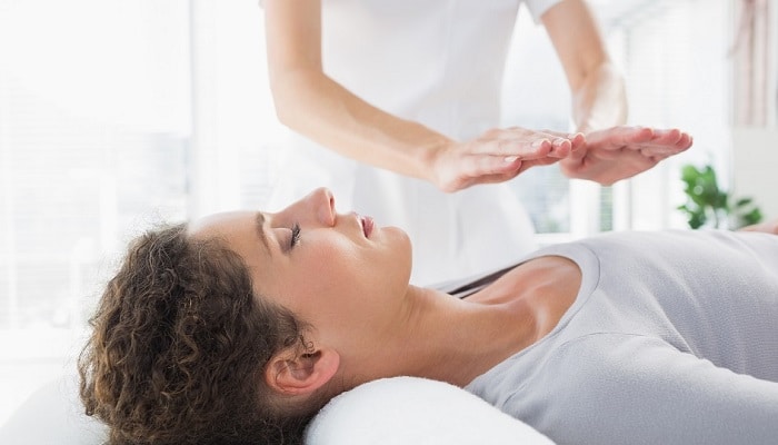 Kuriositäten zur Reiki-Therapie