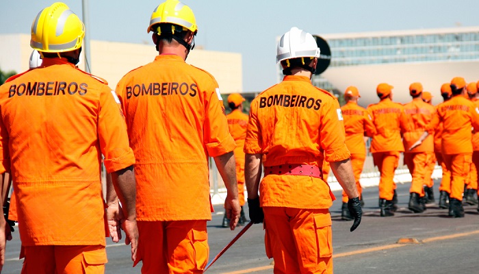 Corso per vigili del fuoco civili